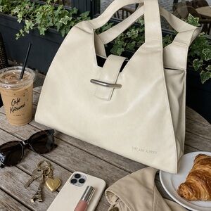 Tiffany & Fred Soft Cream Tote with Modern Bar Accent